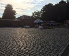 BASSALT COURTYARD READING