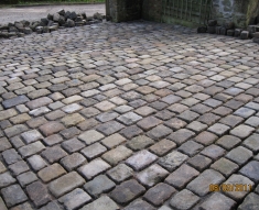 COBBLED DRIVE SAMLESBURY