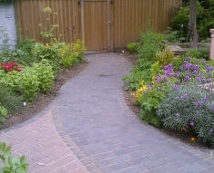 PINK SETTS FLOWER GARDENS